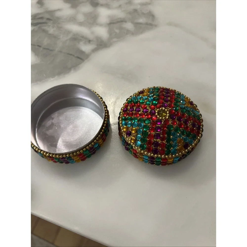 Gorgeous‎ Handmade Colorful Rhinestone Trinket Box Round Unique